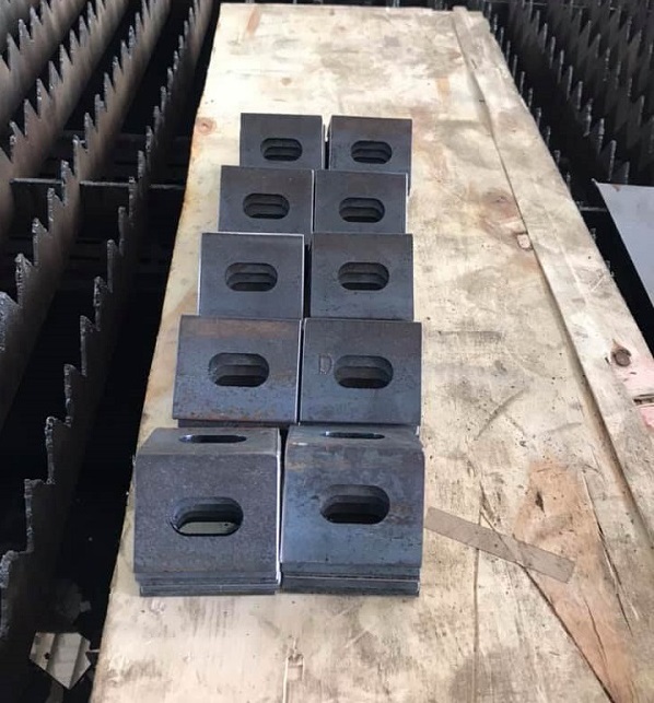 cắt chấn cnc