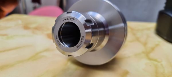 bầu kẹp dao cnc