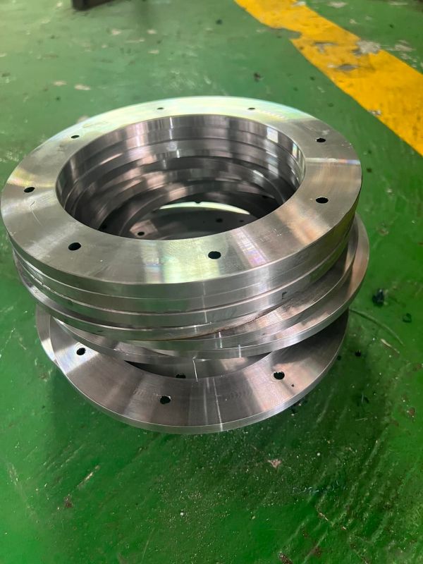 vòng bích kim loại gia công CNC